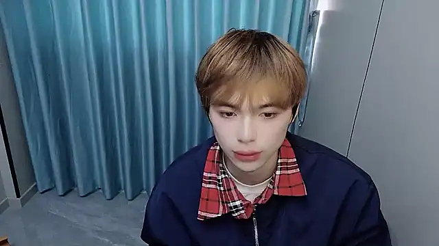 w5206t online show from April 3, 8:22 am