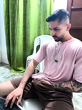 giannis090 online show from March 8, 2:04 am