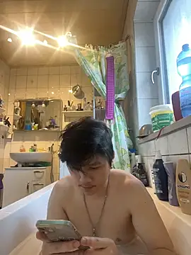 Kingpowerlittel online show from February 9, 2:55 pm