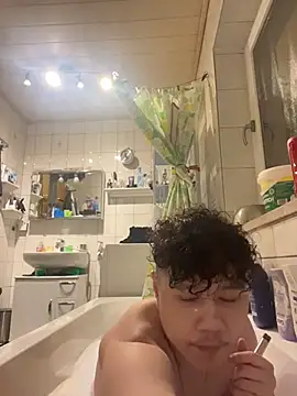 Kingpowerlittel online show from February 16, 6:06 pm