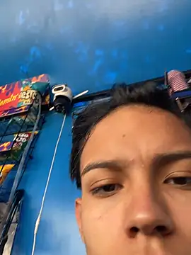 diegoand0911 online show from April 1, 3:31 pm