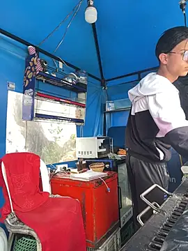 diegoand0911 online show from April 5, 4:47 pm