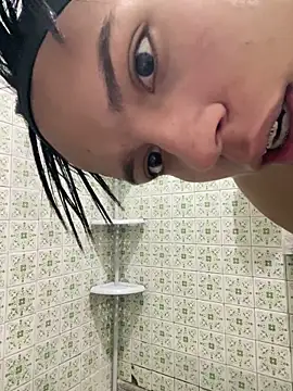 diegoand0911 online show from April 10, 2:46 pm