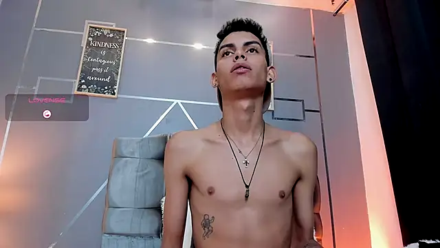 Room 69x online show from November 22, 9:20 am