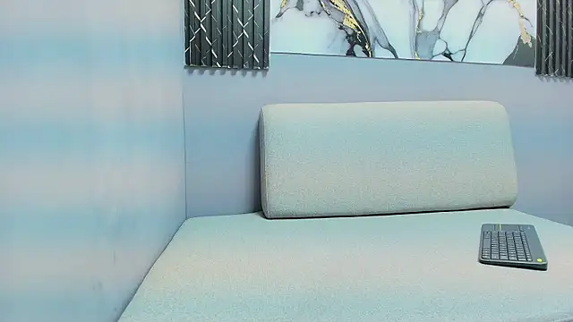 FYKMOR 1 online show from November 22, 8:30 pm