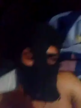 shessAz online show from April 16, 8:42 pm