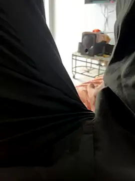 NoddingScorpion online show from October 7, 6:28 am