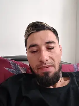 Negrila25 online show from February 5, 8:10 am