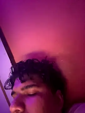 Snapshot of saumon3022 chatting on September 20, 4:01 am saumon3022 online show from September 20, 4:01 am