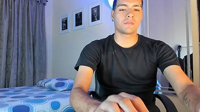 TeamPorn 19 online show from November 19, 1:49 am