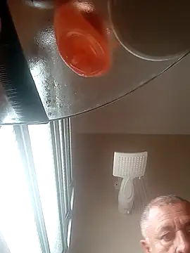 Binhocrs online show from November 25, 1:24 pm