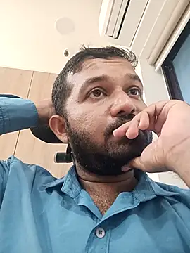 VJ17 online show from March 5, 10:22 am