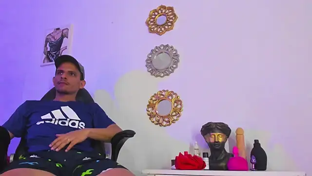  Tarekk  online show from September 16, 5:58 pm