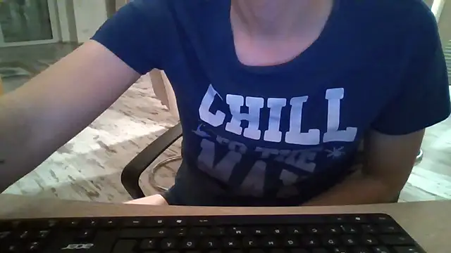 Snapshot of Trockenbau chatting on October 15, 6:37 pm Trockenbau online show from October 15, 6:37 pm