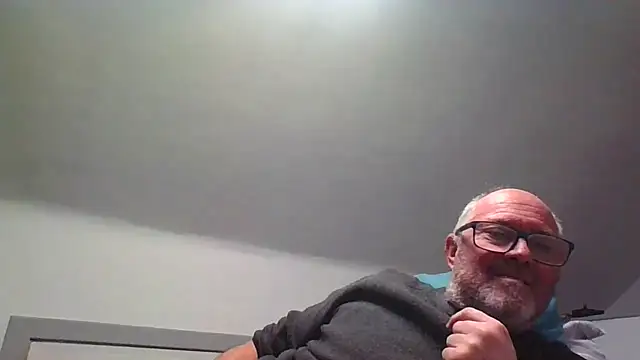 naughtygrandad1 online show from January 15, 6:32 pm