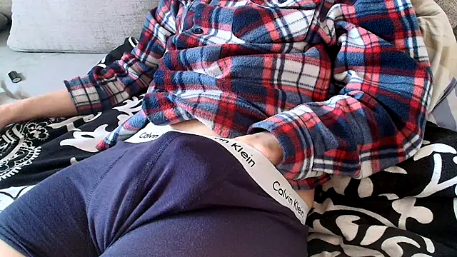 Breezydicksn online show from April 14, 5:23 pm