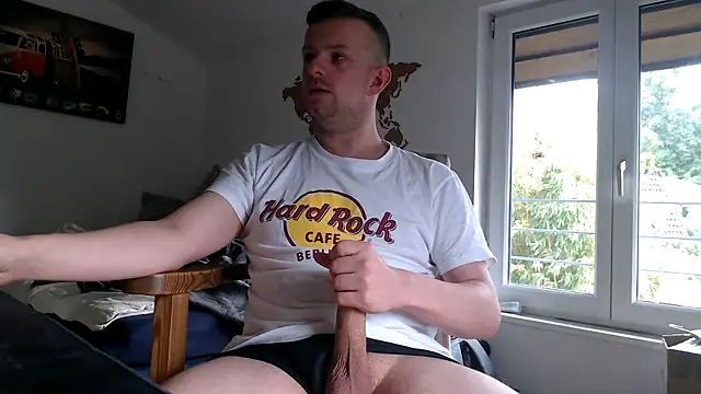 6incheswannacum online show from June 5, 3:29 pm