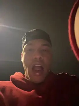 AlphaMasterXxx online show from December 1, 4:04 am