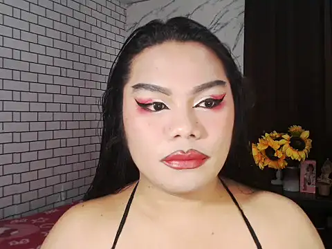 TSbrianaHugeCock online show from October 21, 11:46 am