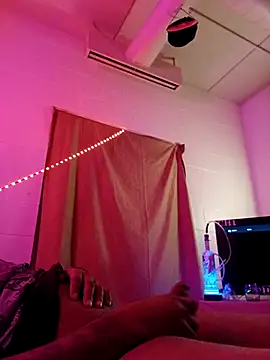 Nuttygmarley online show from November 27, 9:35 am