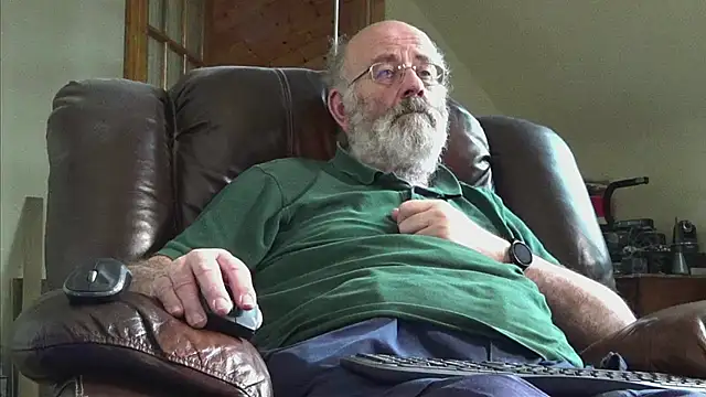 janzer13 online show from February 7, 2:13 pm