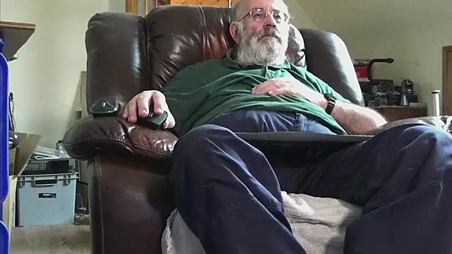 janzer13 online show from December 20, 2:24 pm