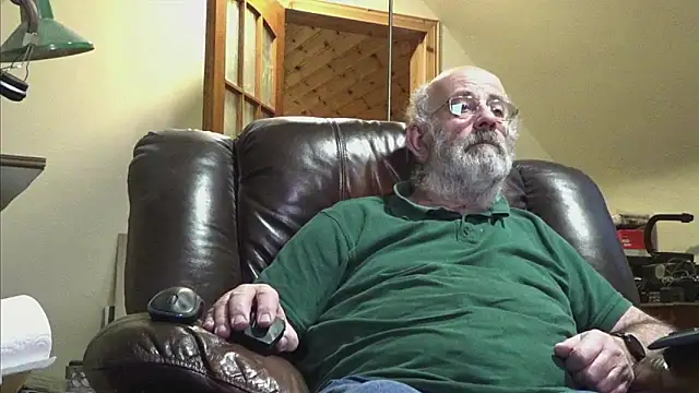 janzer13 online show from December 5, 2:46 pm