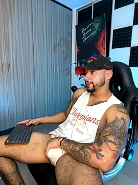 Snapshot of Nikola_Hank chatting on September 24, 8:57 am Nikola Hank online show from September 24, 8:57 am