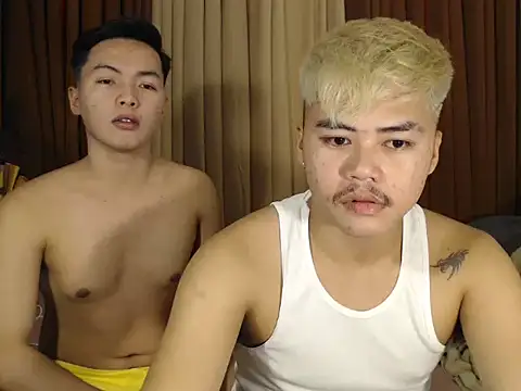 hot emman online show from April 21, 12:55 pm