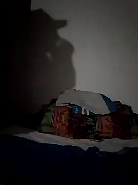 zarpyilmaz27 online show from September 10, 7:40 am