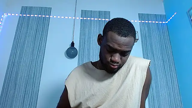 eebony stallion online show from October 24, 3:30 am