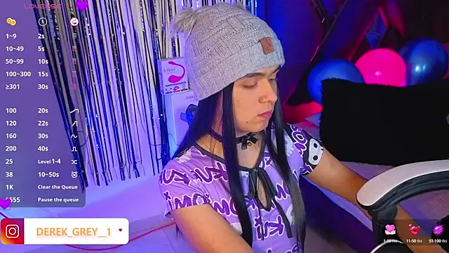 derek greyy  online show from September 18, 10:23 pm