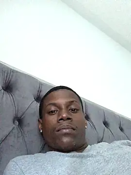 labishyoung25 online show from October 13, 9:43 pm