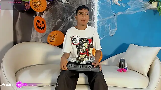 Snapshot of ender_h0t chatting on October 21, 3:15 pm ender h0t online show from October 21, 3:15 pm