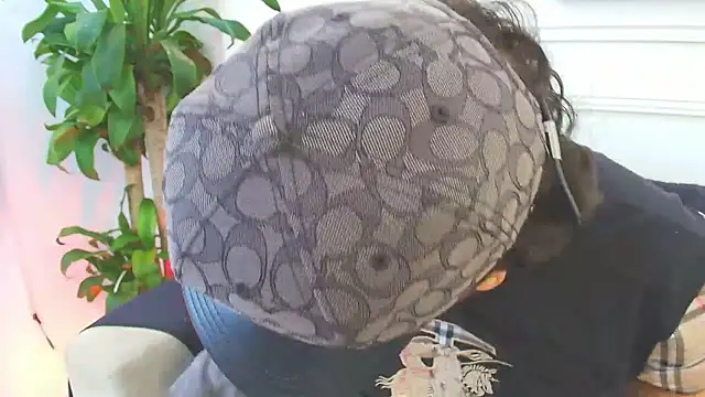 Naim Bennetsex online show from October 21, 8:55 pm