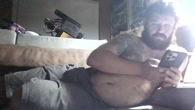 Littlesaber6996 online show from April 30, 8:10 am