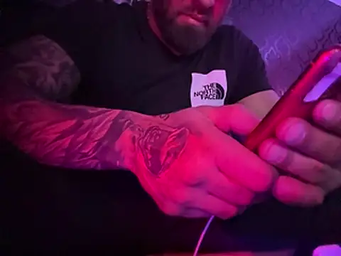 CoradoDe online show from April 11, 12:40 am