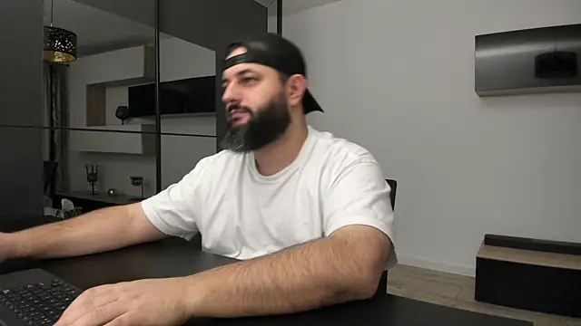 DravenPeak online show from December 14, 8:16 pm