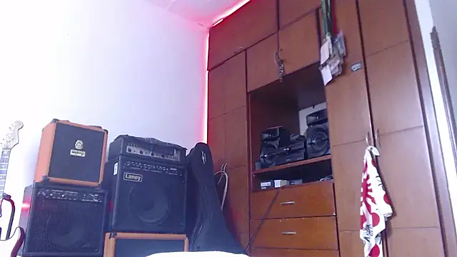 Diego  Barbarie   online show from January 12, 3:27 pm