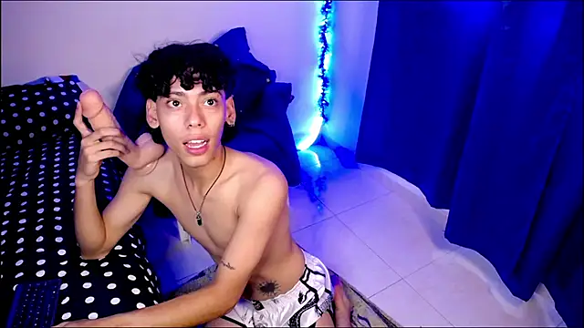 Thedoll ethan7 online show from December 4, 10:17 pm