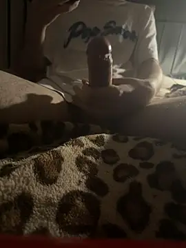 Dickii21 online show from December 1, 2:36 am