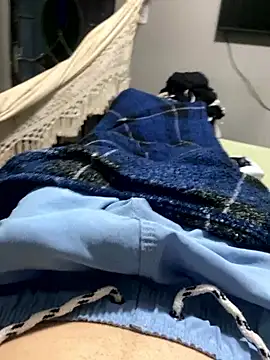 Novindapikgrossa online show from January 16, 1:52 am