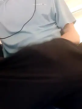 Snapshot of JayMac0 chatting on October 1, 10:41 am JayMac0 online show from October 1, 10:41 am