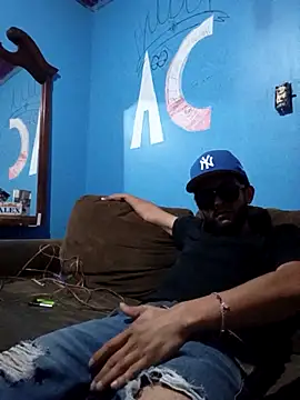 Vergudo19420 online show from November 15, 2:46 am