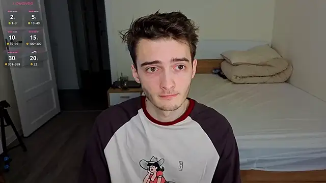 spider    man online show from April 12, 2:07 pm