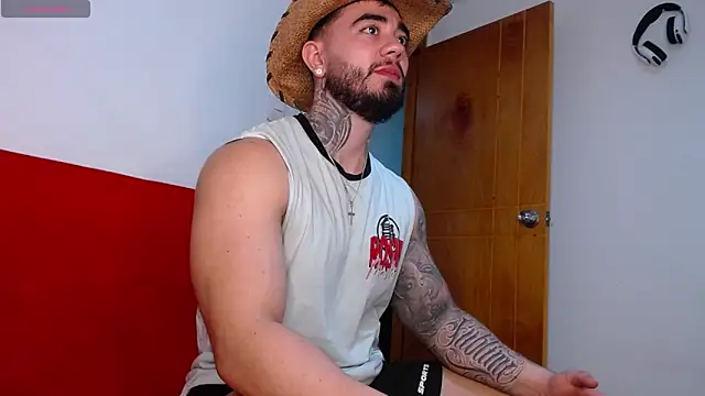 tommyblessd1 online show from November 4, 9:21 am