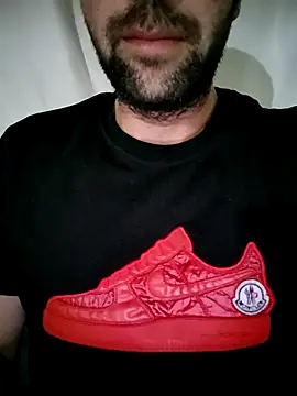 fearleass online show from September 18, 9:28 pm