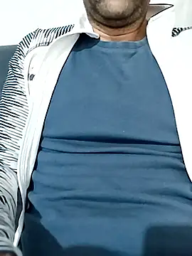 fearleass online show from November 11, 9:09 pm