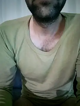 fearleass online show from October 9, 8:25 pm