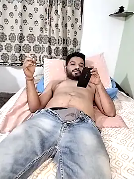 avi007p online show from October 22, 1:04 pm